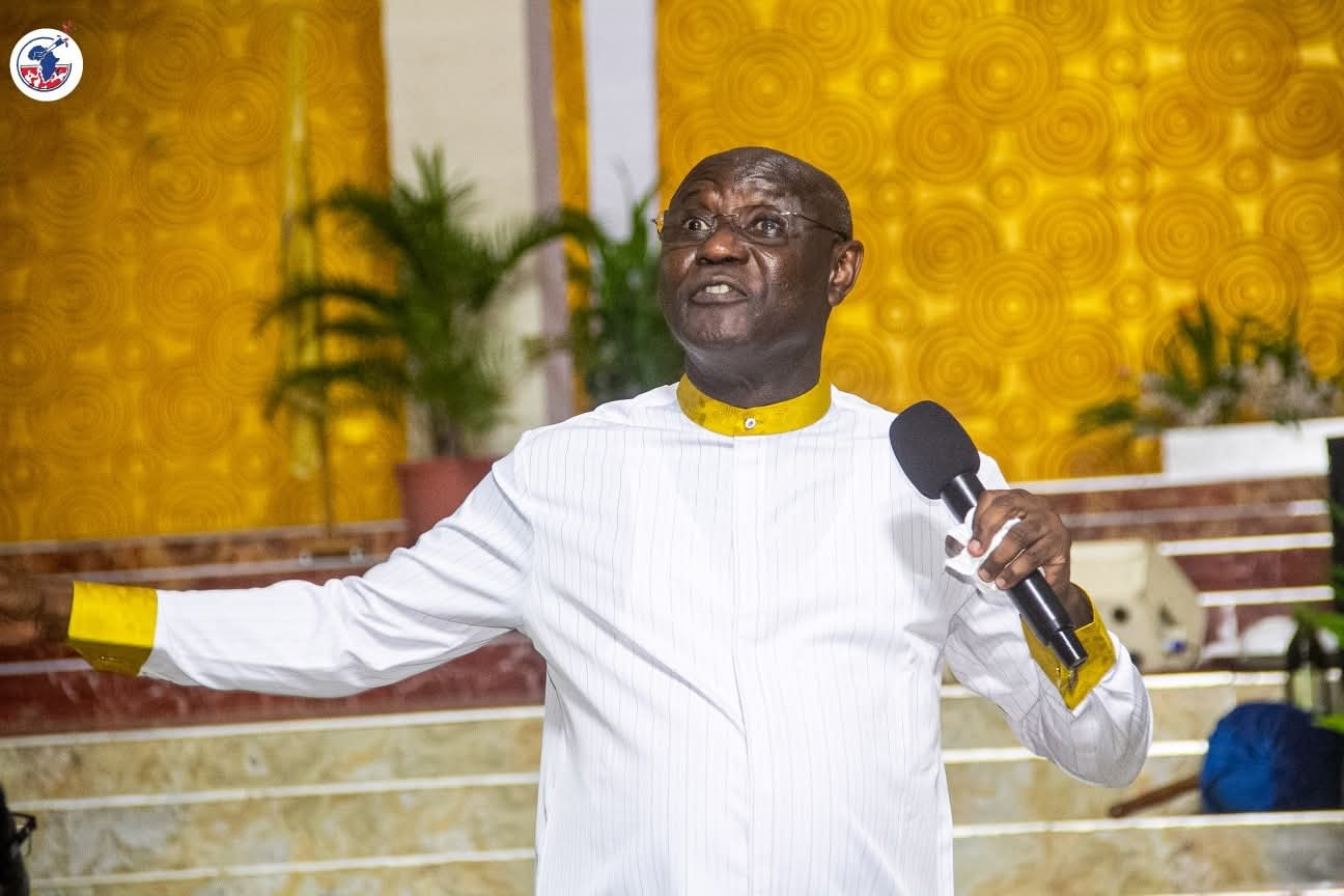 Apostle Dr. Emmanuel Nuhu Kure Commiserates with Kwara Victims